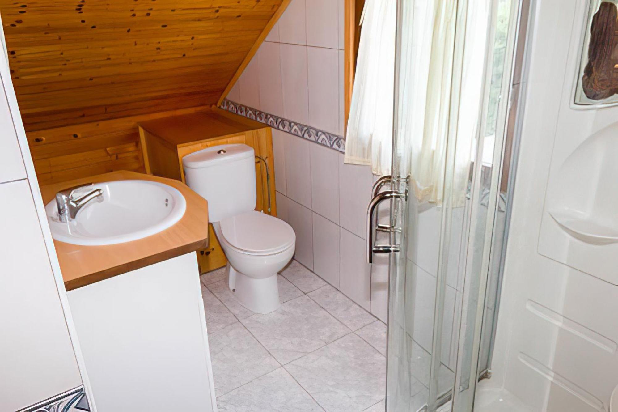Campeggio Arc De Bará Camping&bungalows