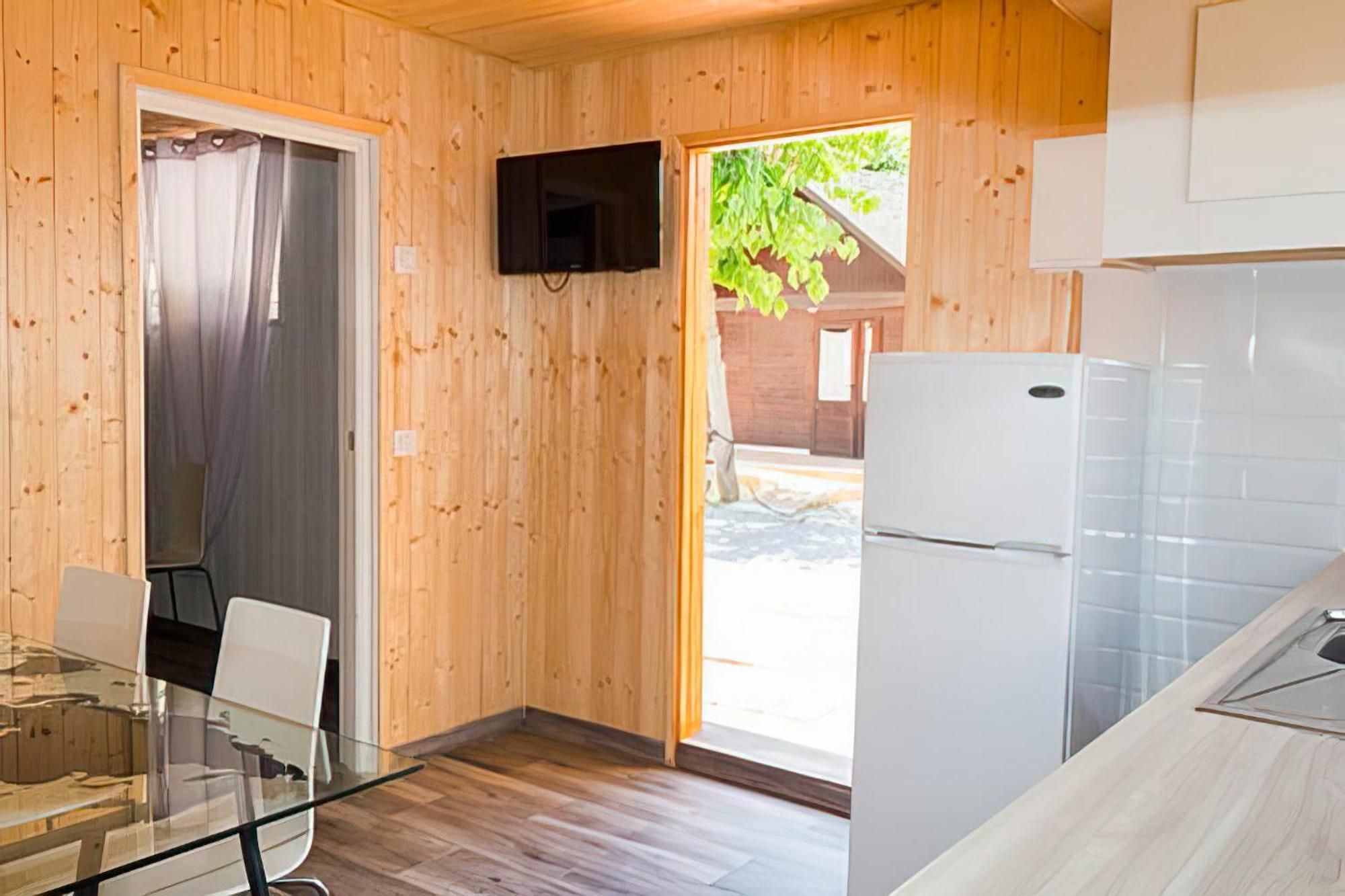 Arc De Bará Camping&bungalows Parque de Campismo